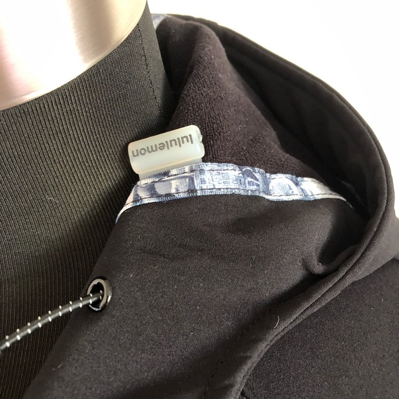 LuLulemon Everyday Yoga Jacket - Picture 5 of 9